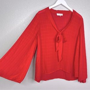 WAYF bell sleeve tie neck blouse size medium